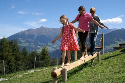 Gut Darrehof | Spielplatz über Serfaus