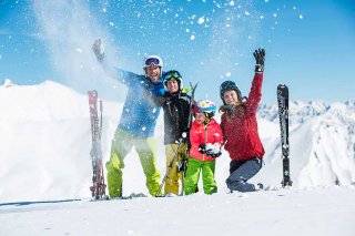 familienwinter_ski1_tvbserfaus_fiss_ladis_daniel_zangerl.jpg