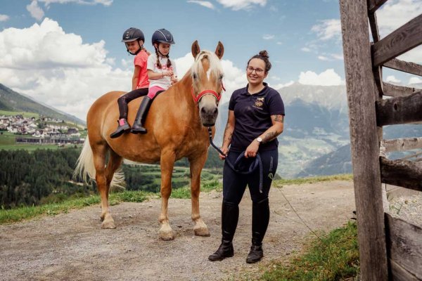 Gut Darrehof | Horse Riding for Children | © Andreas Schalber